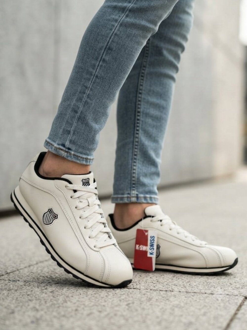 K-Swiss Vintage White Black Leather Low-Top Sneaker Rubber Shoes Men's Size 8